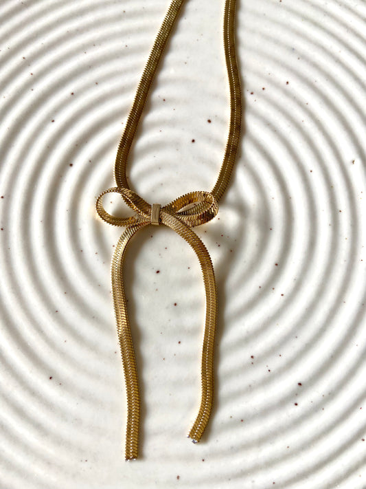 Bow Tie Pendent chain